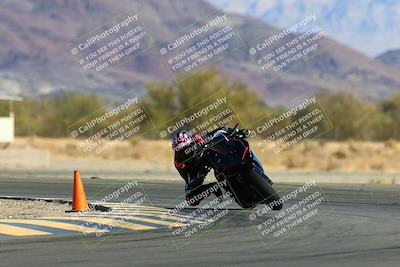 media/Jan-09-2022-SoCal Trackdays (Sun) [[2b1fec8404]]/Turn 14 (10am)/